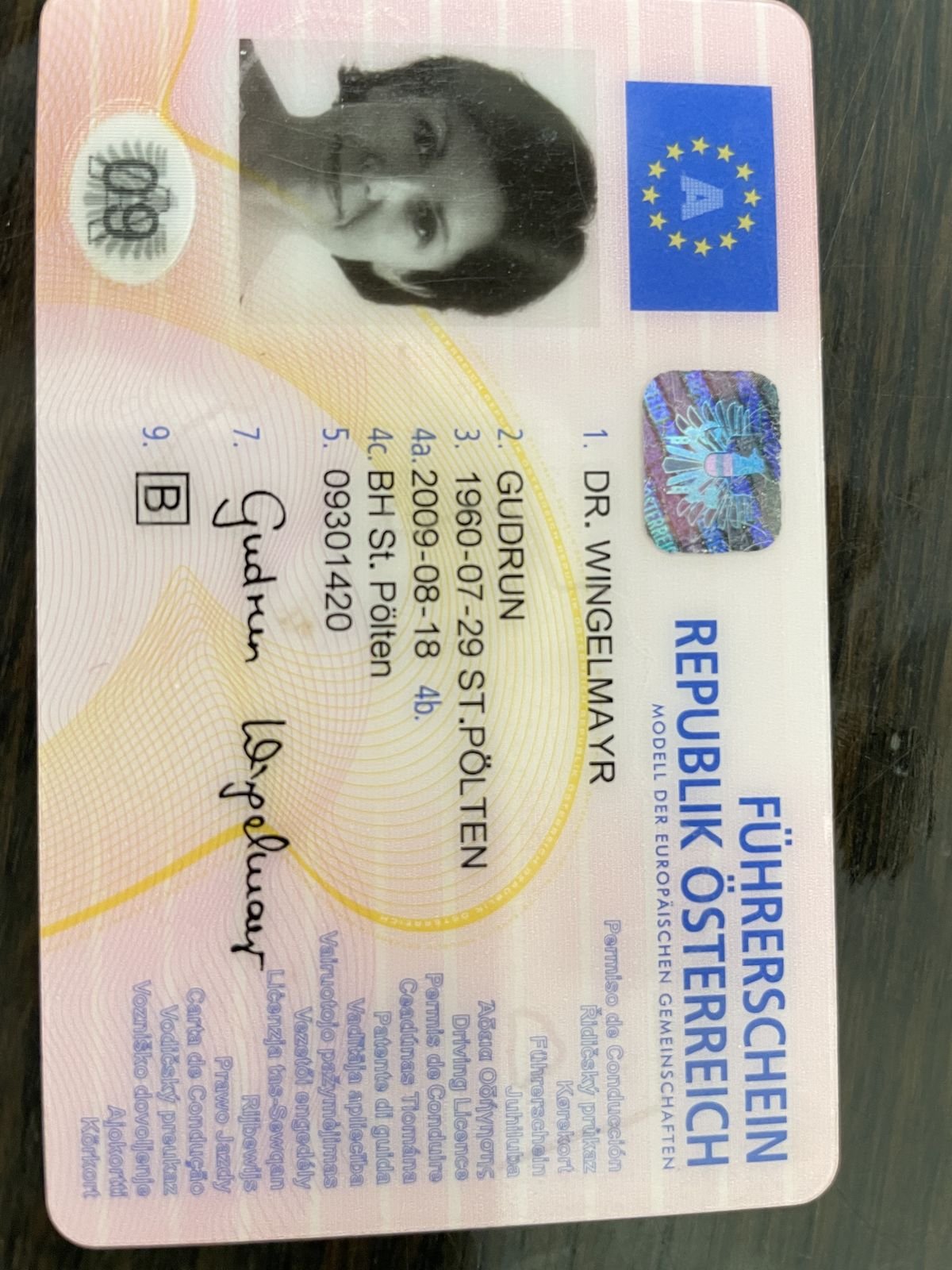 Österreichischer Scheckkartenführerschein Klasse B